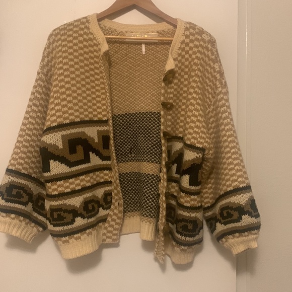 Jen’s Pirate Booty Sweater - Picture 4 of 5